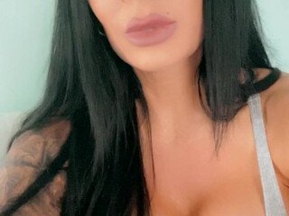 iamlmonies onlyfans great figure