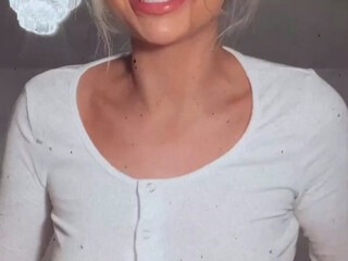 lilydaisyphillips onlyfans Nice tits with young meat