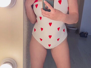 RedFoxOfficial onlyfans girl's insatiable wet pink hole