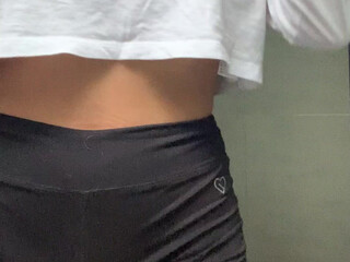 Pupau onlyfans Horny babe wants to cum