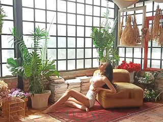 Ploy Tigerstam aka ploytigerstam onlyfans Watch horny online chat with redhead