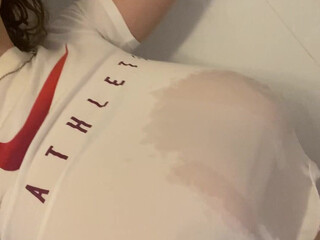 LauraMariexoxo onlyfans Fascinating passion masturbates shaved wet pink hole