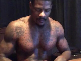 Jason Luv (@iamjasonluv) onlyfans plug with petite beauty