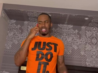 Emily_Renee_SnowBunnyEmily1 onlyfans Busty aunt masturbates wet pink hole sex toy