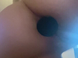 Emily_Renee_SnowBunnyEmily1 onlyfans Nice lady fucks her wet pink hole with toy 2022 cam show