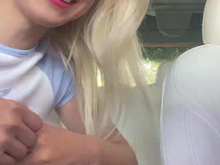 Dilfenergy aka Bella Rome onlyfans Neuer Videochat mit sehr dГјnner amerikan