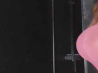 tommiejobabe onlyfans scrawny beauty with open booty