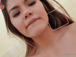 meicornejo onlyfans and nyqipi Two petite pussies fingering in p