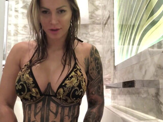 Jill Hardener onlyfans Horny Milf's Huge Hole