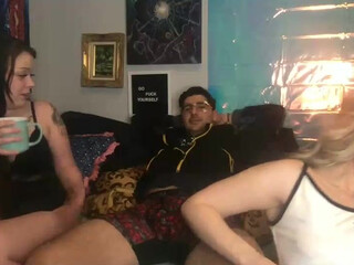 theyroyalhighnesses chaturbate Busty cam bitch is played with big tits