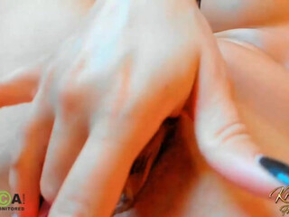 krisi_kiss chaturbate Excellent body gives wet pink hole