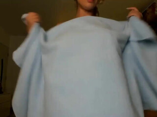 kiradivine chaturbate 25/12/2021 webcam video from Onlyfans