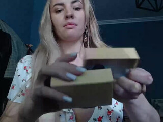 LadySigal chaturbate Busty hottie caresses shaved wet pink hole