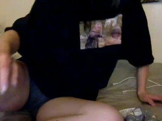 lazycatprincess chaturbate Sexy chick masturbates shaved wet pink hole