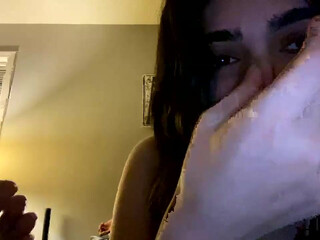 persianswords chaturbate Latin babe masturbates