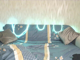 kikicola chaturbate Silicone online Slut Dripping