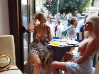 PolinaMalinovskaya onlyfans top online girl playing with clit