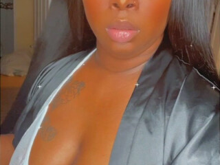 phatbootysos onlyfans Delightful chicks are engaged in vicious caresses.