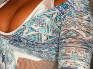 littledolljplay onlyfans Boat trip on the chaturbate