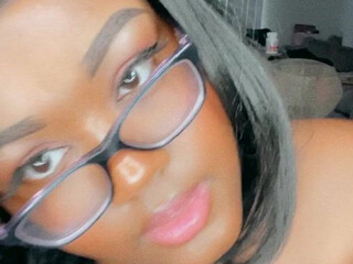 littledolljplay onlyfans Lustful mare fucks both holes