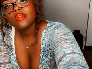 littledolljplay onlyfans Fingering with a very horny online girl