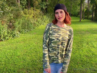 countrychristina onlyfans fucks herself on the sofa