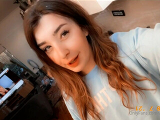 amateuraussie onlyfans Wonderful bitch and fucking both holes