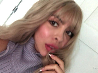 Zayla Skye onlyfans Adult woman squeezes the lips of the sexual