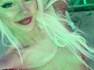 Kristen Hancher onlyfans deep fingering with a beautiful model