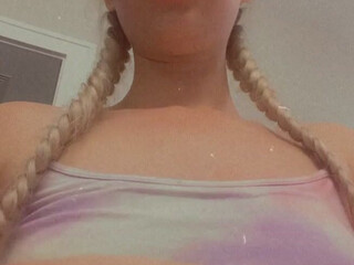 GODDESS KAYA aka goddesskayavip onlyfans dancing and undressing