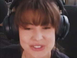 Amanda Cerny aka amandacerny onlyfans Incendiary hottie gently jerks off her cunt