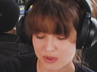 Amanda Cerny aka amandacerny onlyfans Gorgeous slut fucks in the ass