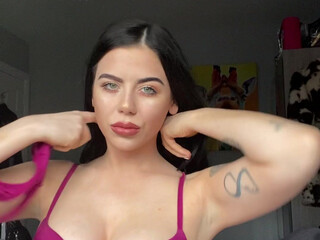 Jazzyj aka jasminheaney onlyfans Chubby bitch spreading lips sex and introduced the cap to sex toy