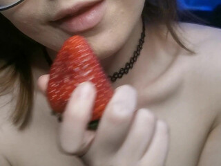 graciegreyyxo onlyfans live fingering cam with hot slutty girl p