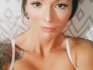 nicolebrooks000 onlyfans Beauty tattoo amazing wet pink hole 2022
