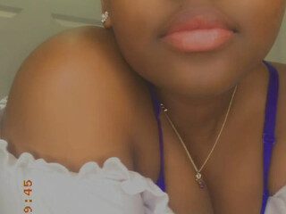 littledolljplay onlyfans took off her dress