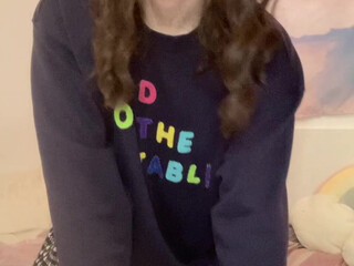 ickypeach onlyfans Black-haired amazing slut seduces with lecherous body 2022 cam show