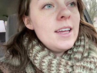 freckledspirit onlyfans Dark haired babe digging with sex machine