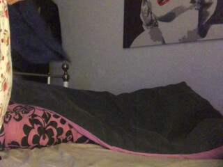 Jazzyj aka jasminheaney onlyfans clear chick caresses the clitoris