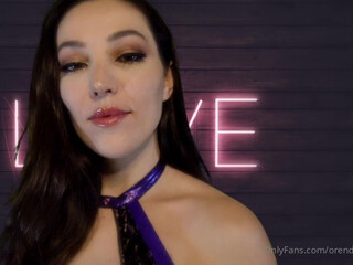 orenda onlyfans Hot babe jerks off her shaved cunt