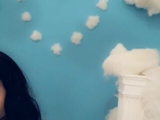 miss_marilyn onlyfans Ardent lady fucks the cap with her hand