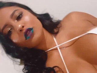 Serena Santos aka msserenasantos onlyfans jerking off to music 2022 cam show