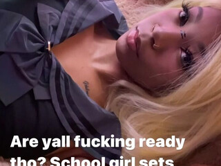 spoiledbrincesstwerks onlyfans pissing a little leaning on the back of the chair