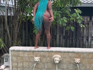 sukigoodcoochie onlyfans 22 year old beauty showing boobs