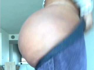 Andrea Abeli aka Misskirroyal onlyfans passionately digging in all the cracks