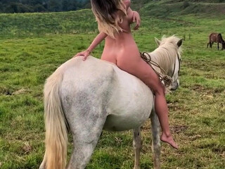 saraunderwood onlyfans Top chaturbate babe masturbates wet pink hole |Full version|