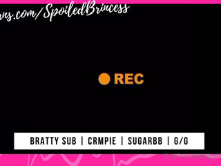 spoiledbrincesstwerks onlyfans showed her pretty face