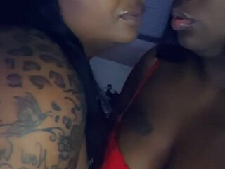 phatbootysos onlyfans Petite cam whore tears herself apart wi