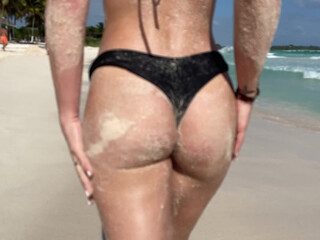 littlecaprice onlyfans Maid saddled dildo