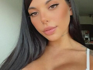 gvalentinaxxx onlyfans Fingering with a scrawny horny slut